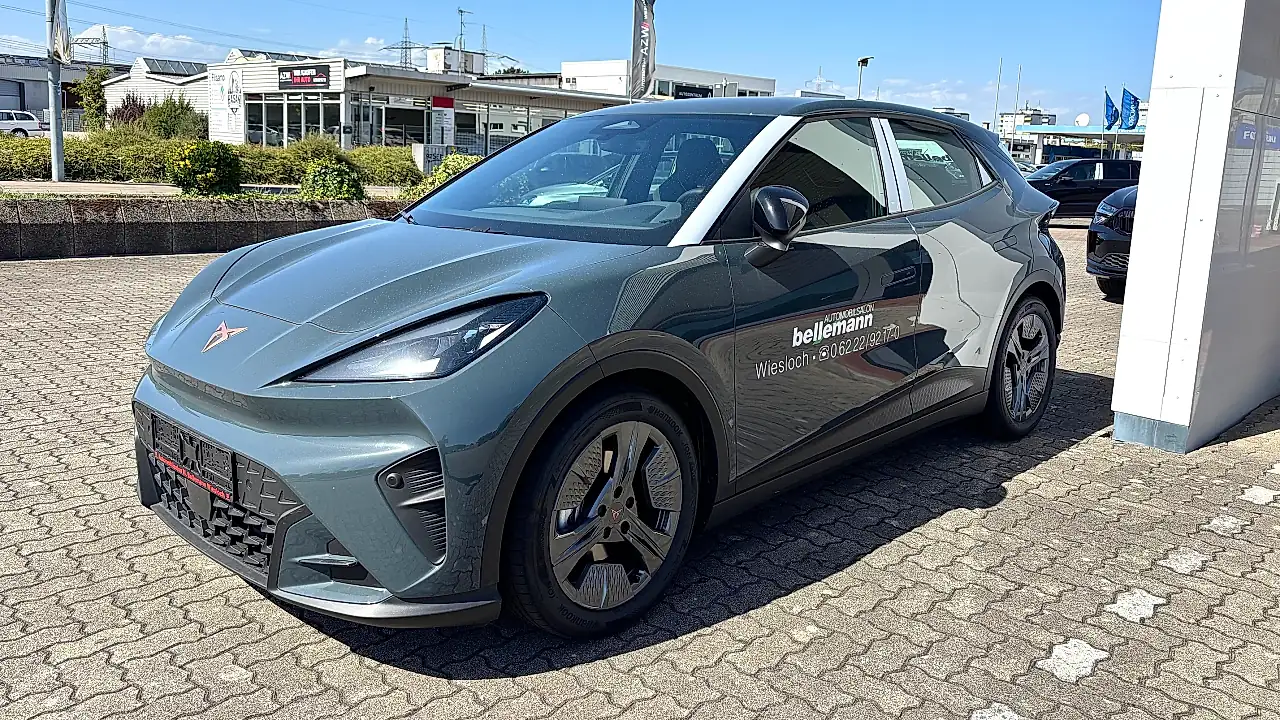 CUPRA Raval Höchstgeschwindigkeit: 76 PS mehr, kein km/h schneller