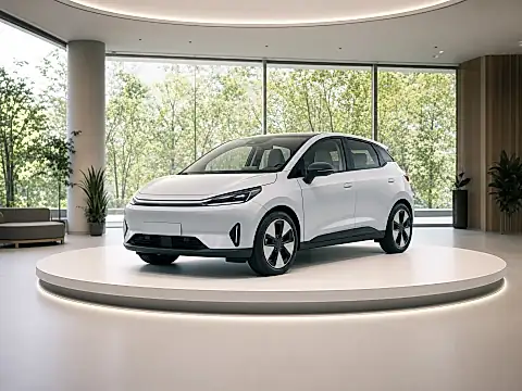 CUPRA Raval Plus 2026: die neue Einstiegsversion des kompakten Elektroautos